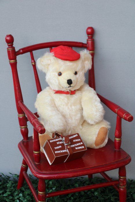 Image 2 of Schuco - Vintage - Teddy bear with suitcase - 1980-1989 - Germany