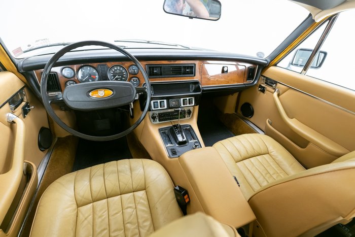 Jaguar - XJ6 S2 4.2 - 1978