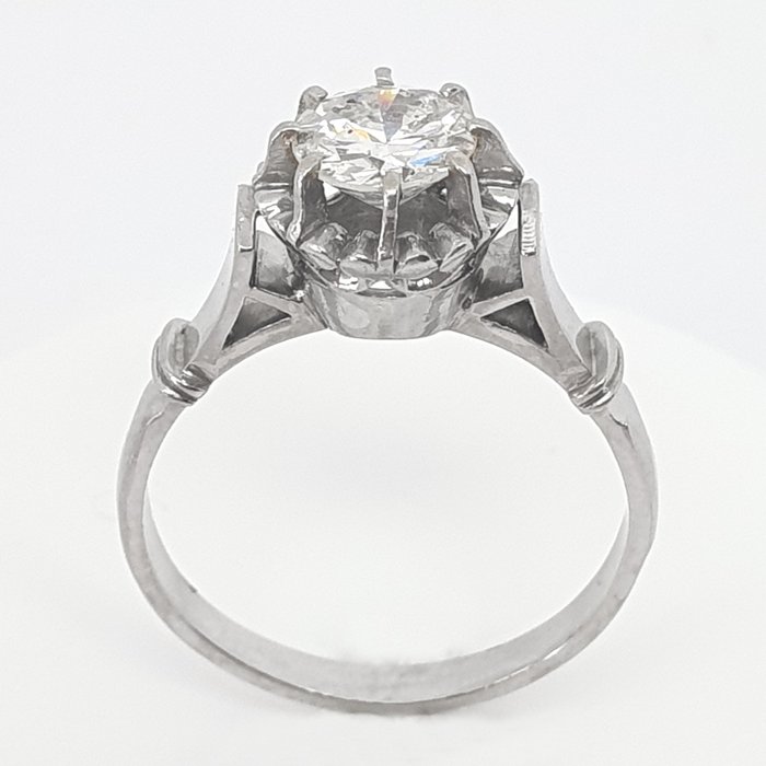 18 kt Weißgold - Ring - 0.84 ct Diamant