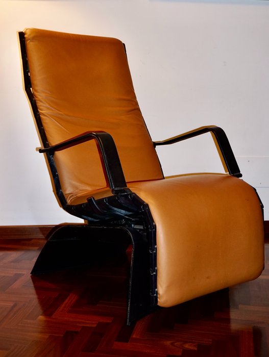 Ferdinand A. Porsche - Poltrona Frau - Fauteuil (1) - Antropovarius Lounge Chair