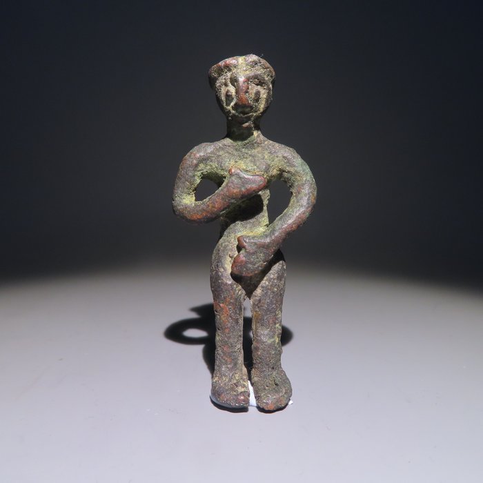 Levantinske kulturer Bronse Mannsfigur. H : 6 cm - ca. 2000 - 1000 f.Kr