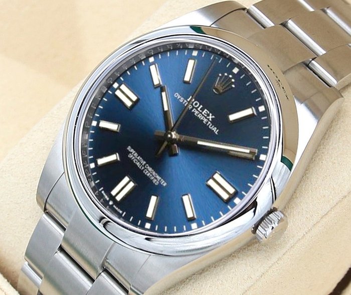 Rolex - Oyster Perpetual Datejust 41 'Blue Dial' - Ref. 124300 - Unisex - 2011-nutid