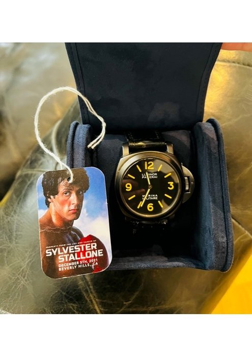 Rambo IV (2008) - Own the watch worn by Sylvester Stallone (John Rambo) in the film - From his Personal Collection - Panerai - 電影道具, Luminor PVD Marina Militaire 5218-202/A - with Official Letter of Authentication - See images and description