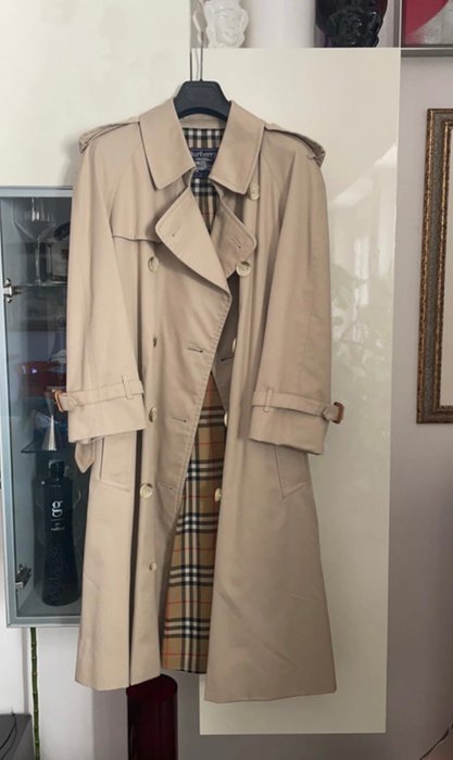 Burberrys Trench coat - Catawiki