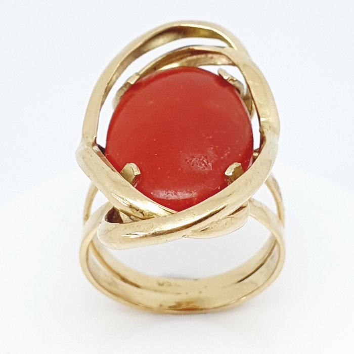 18 K Ouro amarelo - Anel - 7.50 ct Coral