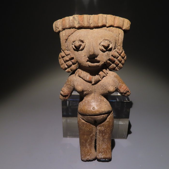 Chupícuaro, Mexiko Terracotta Weibliche hübsche Figur. Sehr selten. 11 cm H. Mit spanischer Exportlizenz.