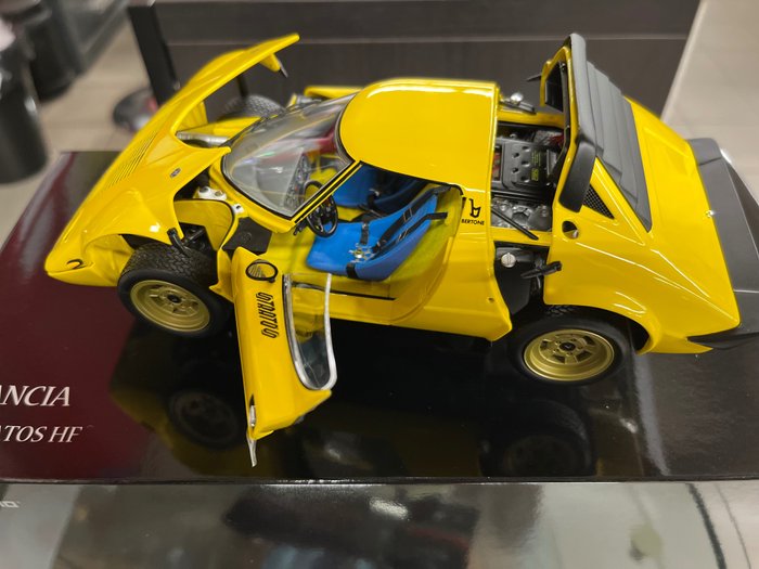 Kyosho 1:18 - 1 - Model samochodu sportowego - Lancia Stratos
