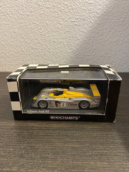 Minichamps - 1:43 - Audi R8 24h du Mans 2002