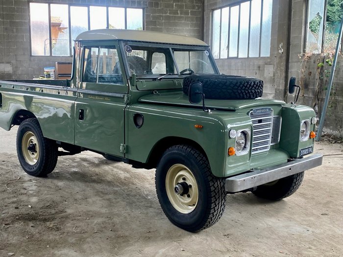 Land Rover - 109 Pick Up - 1979