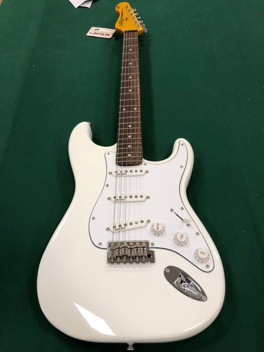 VINTAGE - V6 Reissued Olympia White Fillmore -  - Electric guitar