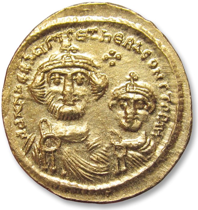 Imperio bizantino. Heraclius, with Heraclius Constantine, Constantinople 8th officina (H) circa 616-625 A.D.. Solidus Constantinople mint, 8th officina, 616-625 A.D. - well struck and centered example, full strike &