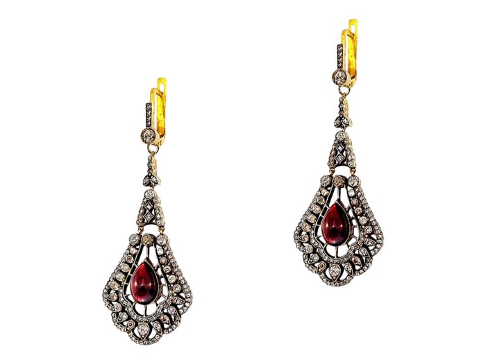 Ohrringe Kaiserliche russische antike 56 Gold (14 Karat Gold) Anhänger Ohrringe mit alten Diamanten und 