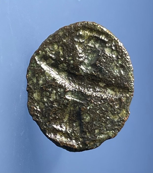 Antico Greco Bronzo Anello-sigillo inciso con una Figurina di Adorante a braccia larghe divaricate in posizione orante