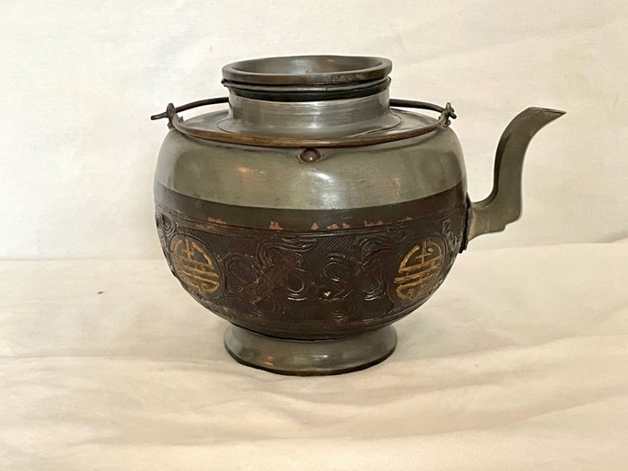 Teekanne - Zinn und Kokosnussschale - China - spätes 19. - frühes 20. Jahrhundert