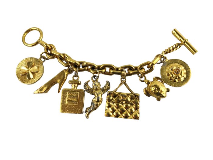 Chanel - COLLECTOR, charm's Bracelet - Catawiki