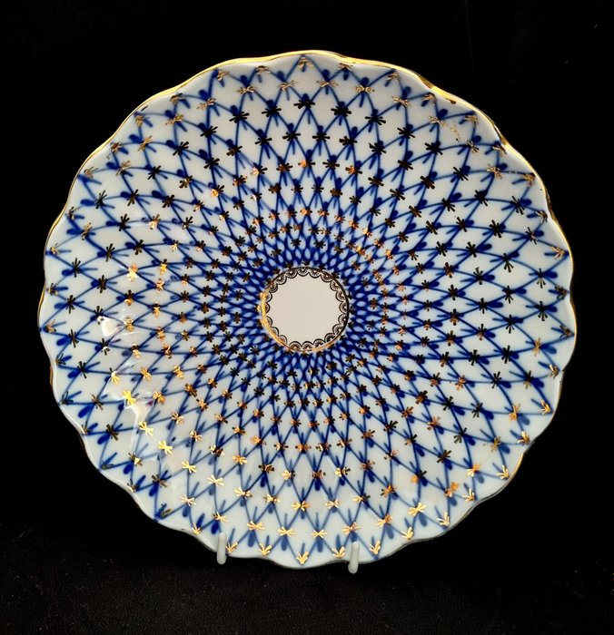 Lomonosov Imperial Porcelain Factory - Vajilla - Cuenco de repostería de red cobalto de oro de 22 quilates de unos 22 cm - Porcelana