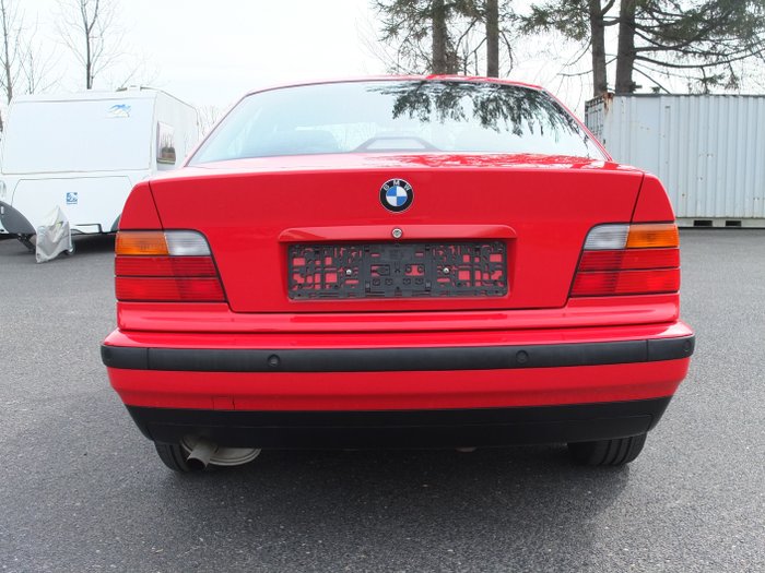 Is BMW E36 328i the Next Hot Youngtimer 3-Series? –