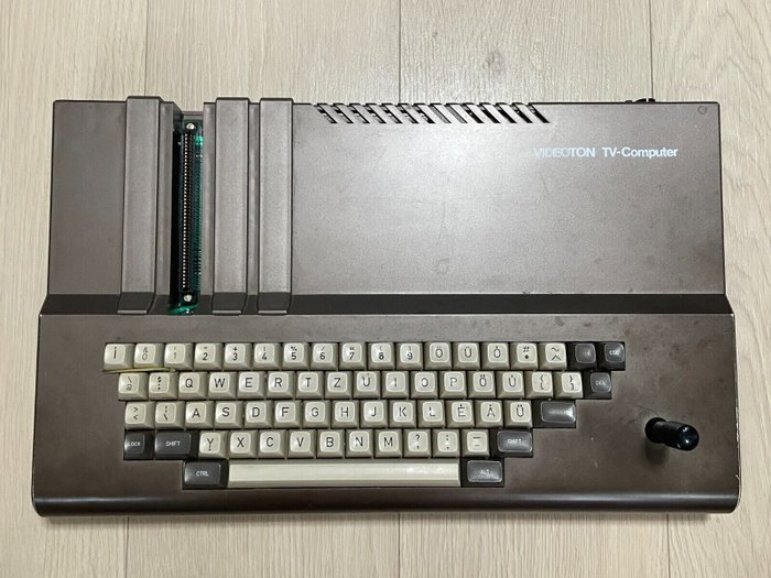 1 Videoton TVC - Videoton TV Computer 64k - 老式计算机