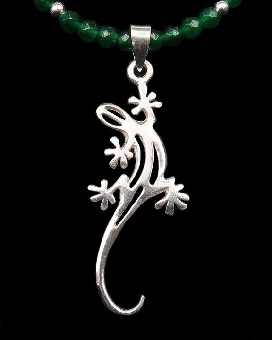 Smaragd - Sølv, Halskæde - Sacred Gecko i massivt sølv - Bærer af mana - Beskyttelse, rigdom og charme - Halskæde