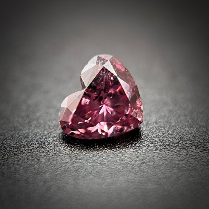 1 pcs Diamant - 0.12 ct - Hjerte - fancy deep pink - Ikke nevnt på attesten