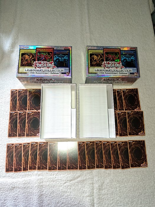 Konami - Yu-Gi-Oh! - Collezione 1000+ cards collection with 2 25th legendary collection boxes