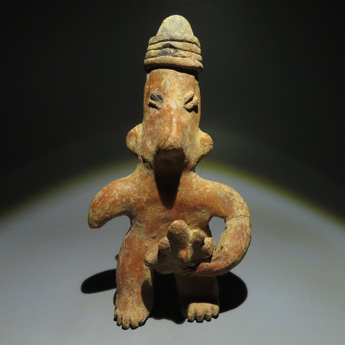 纳亚里特, 奇内斯科, 西墨西哥 Terracotta 孕妇图。公元 200 - 600 年。 16 厘米高。西班牙进口许可证。
