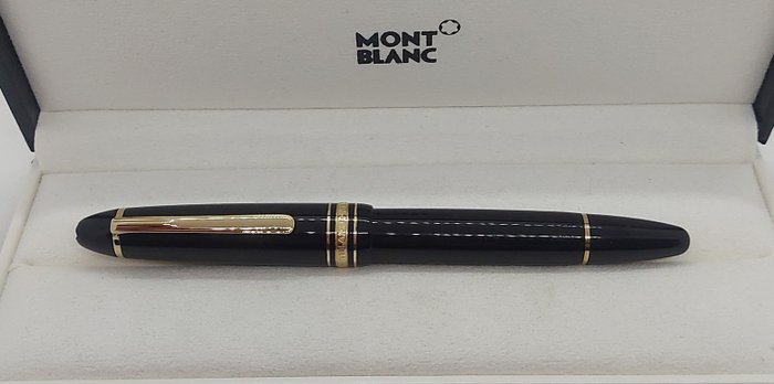 Montblanc - 146 - Penna Stilografica 4810 Oro 18k 750