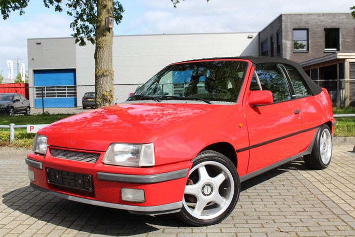Opel - Kadett Bertone - 1993