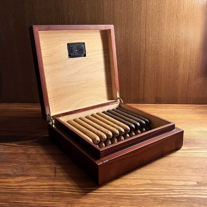 Zigarrenbanderole - Sedir Ağacından El yapımı -  (1)