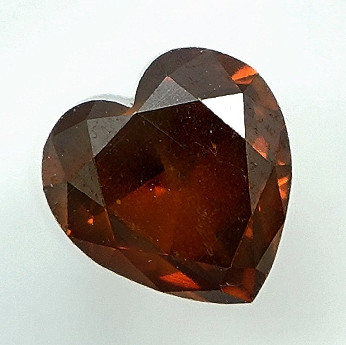 Diamante - 1.10 ct - Cuore - Colore trattato, Fancy Deep Brownish Orange - SI2