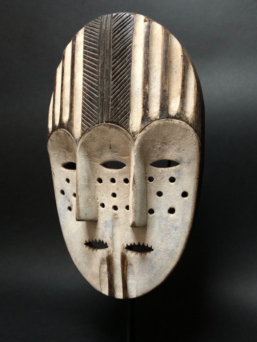 Drievoudig gezichtsmasker – Hout – Afrika – 38 cm