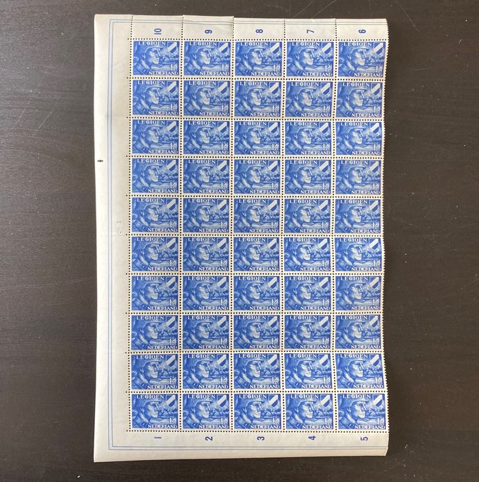 Paesi Bassi 1942 - Legion stamp 121/2+871/2 cents in a half sheet - NVPH 403