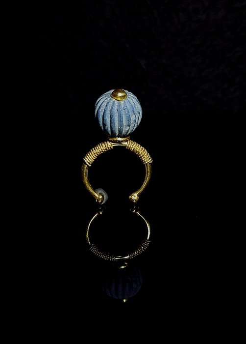 Antico Egitto, Periodo greco-romano Faenza Perlina di gomma nell'incredibile anello Silver Gildet - 15×13×13 mm