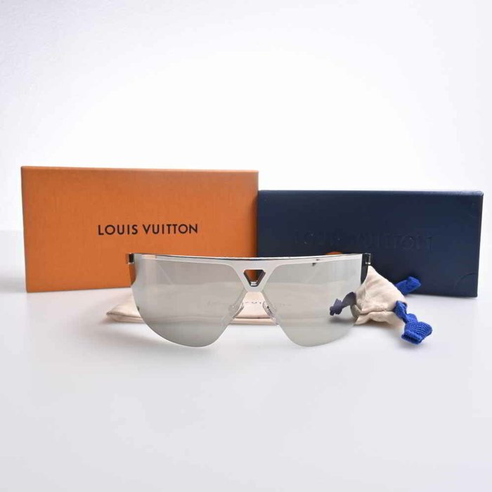 Louis Vuitton 1.1 EVIDENCE METAL PILOT SUNGLASSES UNBOXING 