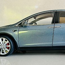 Tesla 1:18 – Modelauto – Tesla Model X
