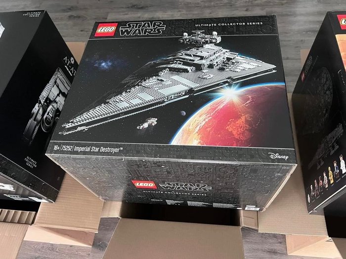 Lego - Star Wars - 75252 - Vaisseau spatial Imperial Star Destroyer (2nd  edition) UCS - 2000-à nos jours - Catawiki