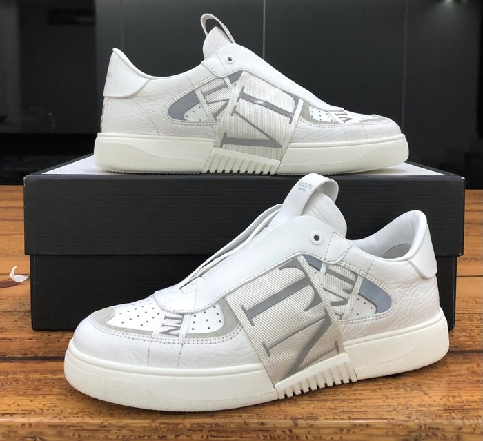 Valentino - VL7N Sneakers - Size: Shoes / EU 41 - Catawiki