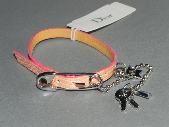Dior bracelet, Women's Fashion, Jewelry & Organisers, Bracelets on Carousell