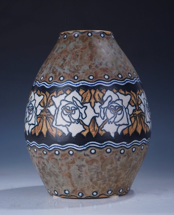 Charles Catteau - Boch Frères • Keramis - Art-Deco-Vase aus Gres mit polychromem Blumendekor - D622