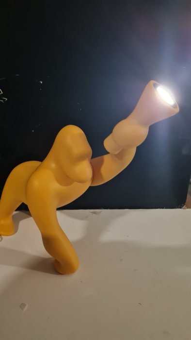 qeeboo Stefano Giovannoni - Lampe de table - Kong XS - Plastique