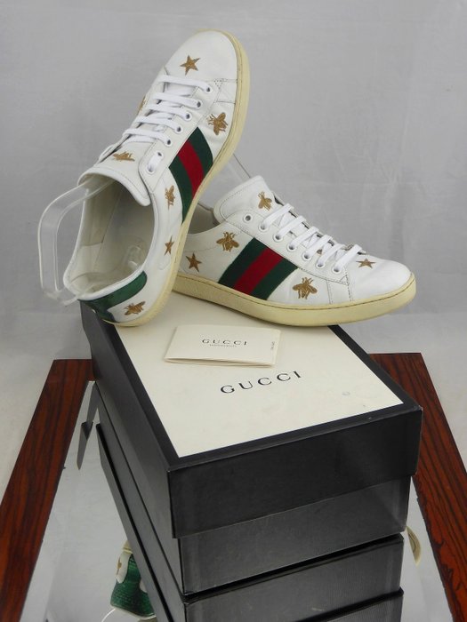 Gucci - rare Bees & Stars icons - Lace-up shoes, Sneakers - - Catawiki