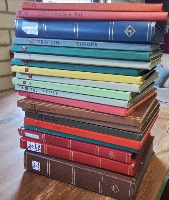 Svizzera - 20 large stock books. Lots of engros, ideal for the collector of stamps and deviations.