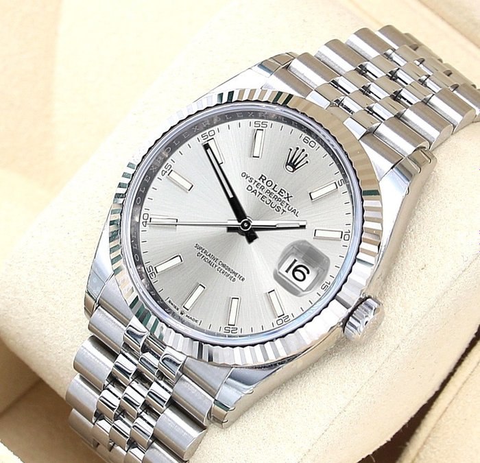 Rolex - Oyster Perpetual Datejust 36 'Silver Dial' - 126234 - Unisex - 2011-heute