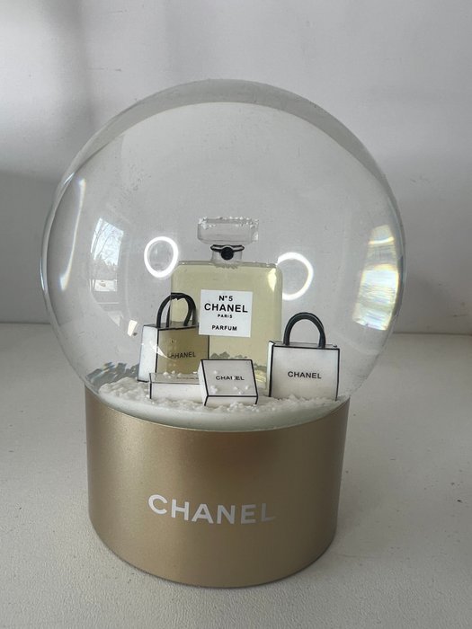 Chanel - 雪花球形玻璃器 Snow Globe - 2000-2010 - 中国