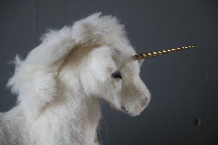 Steiff: eenhoorn, gelimiteerde editie - Statuetă - lână de alpaca