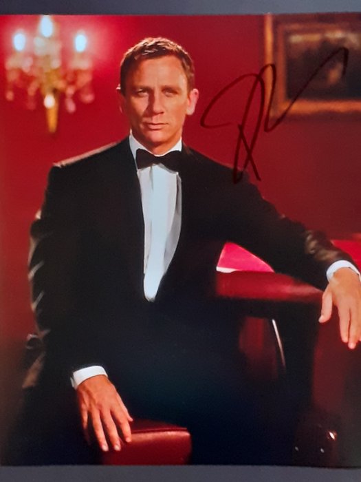 James Bond 007: Casino Royale - Daniel Craig - Autograph, - Catawiki