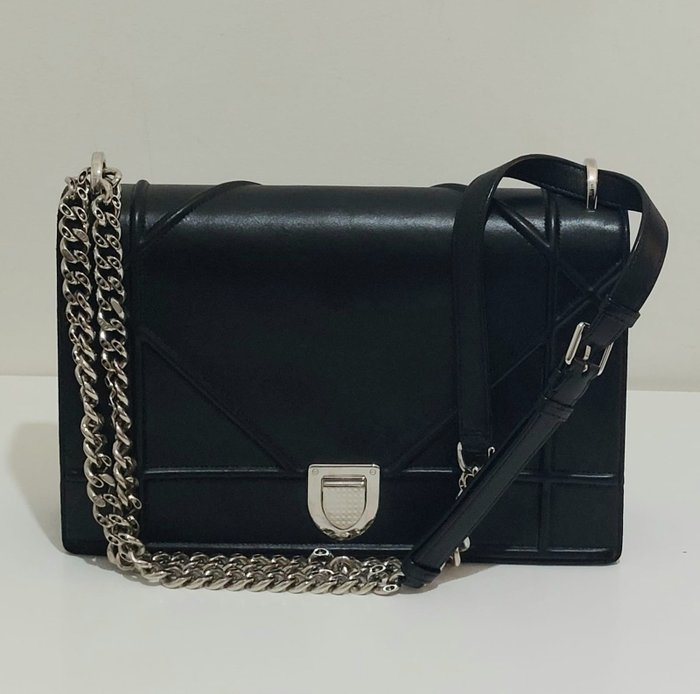 Christian Dior - Diorama Handbag - Catawiki