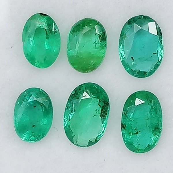 6 pcs No Reserve Price - Emerald - 1.73 ct
