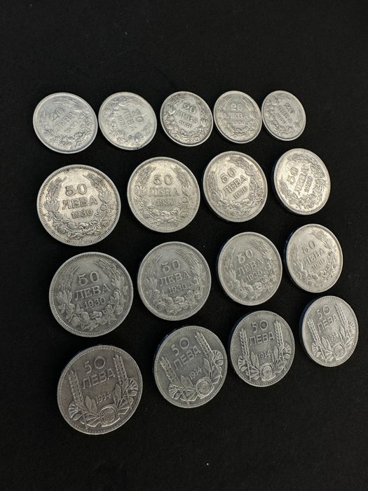 保加利亞. Boris III (1918-1943). Lot of 17x Bulgarian Silver Coins, 20- and 50-Leva 1930, 1934