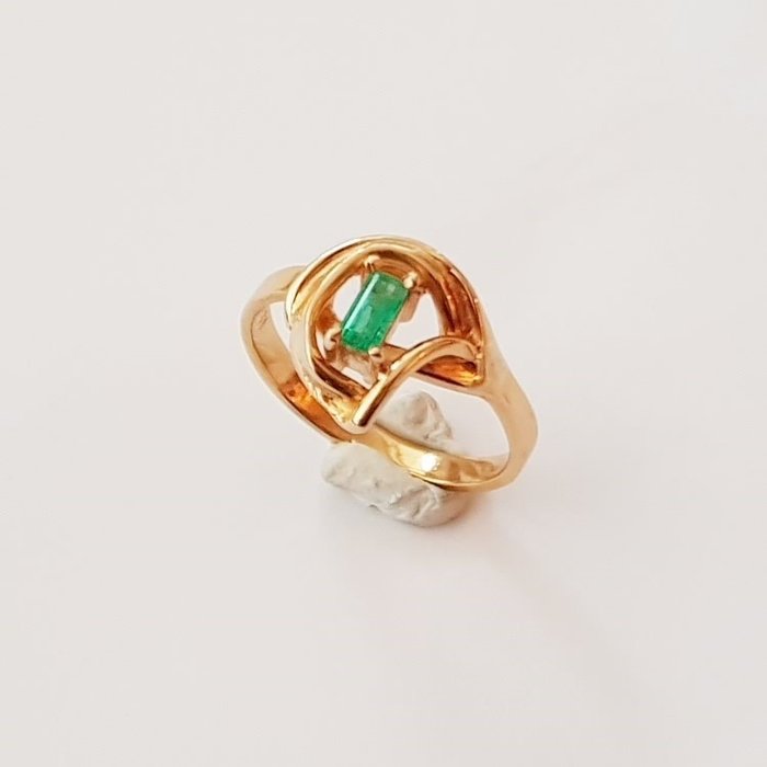 18 karaat Goud - Ring - 0.11 ct Smaragd